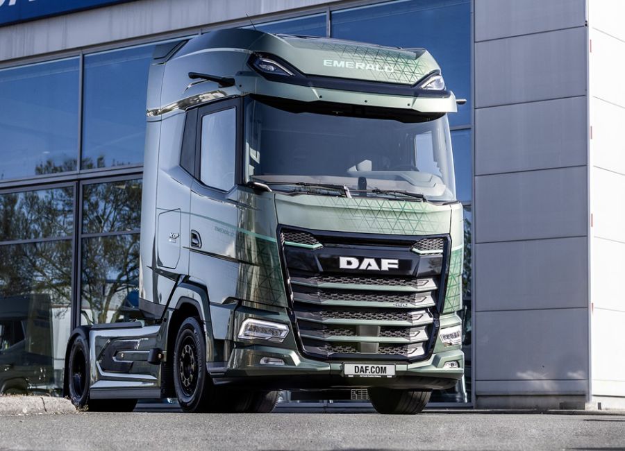 neue DAF-Lkw